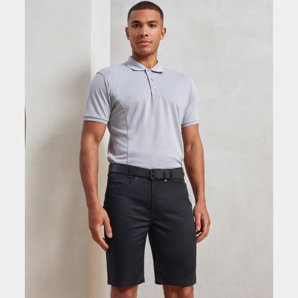 Performance chino shorts Thumbnail