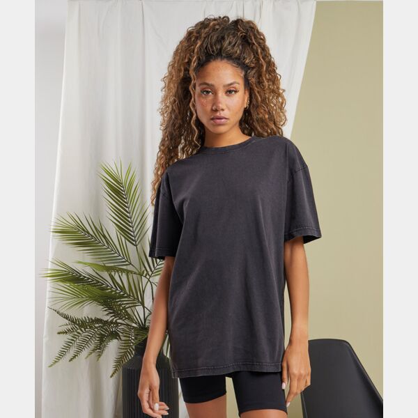 Women’s oversized acid wash tee Thumbnail