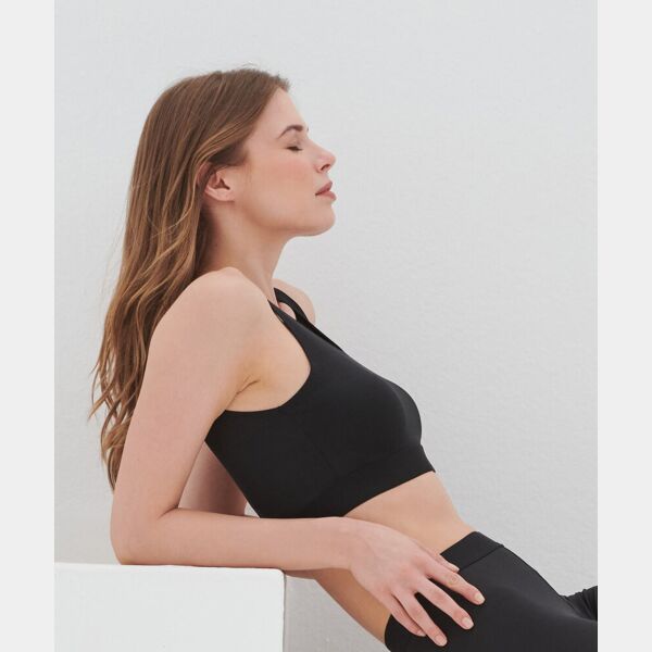 Women's fashion crop top Thumbnail