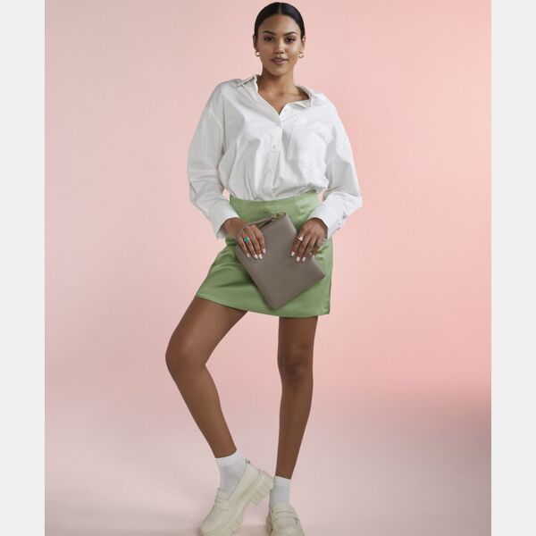 Boutique travel/tech organiser Thumbnail