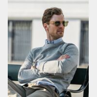 Newport – luxury lightweight crewneck Thumbnail