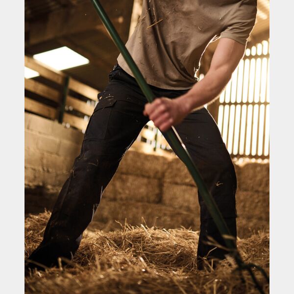 Pro cargo trousers Thumbnail