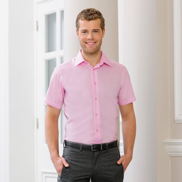 Short sleeve Tailored Ultimate Non-iron Shirt Thumbnail