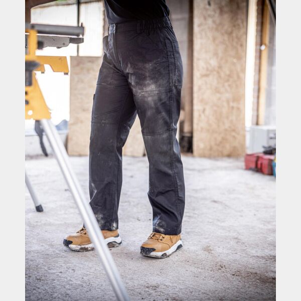 Classic workwear cargo trousers Thumbnail